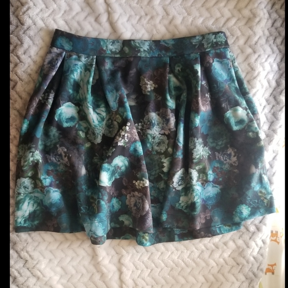 Express Mini Circle Skirt